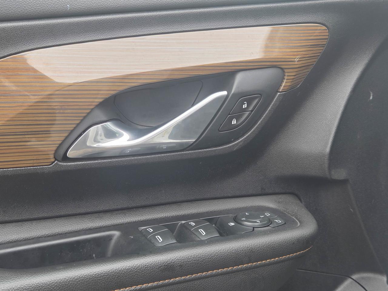 2020 GMC Terrain SLE Photo