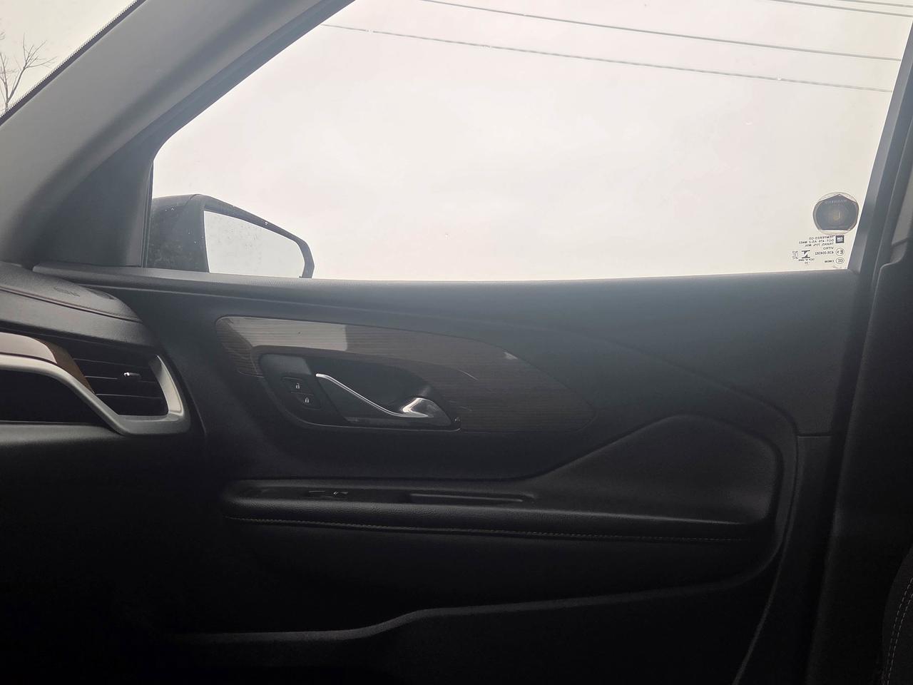 2020 GMC Terrain SLE Photo