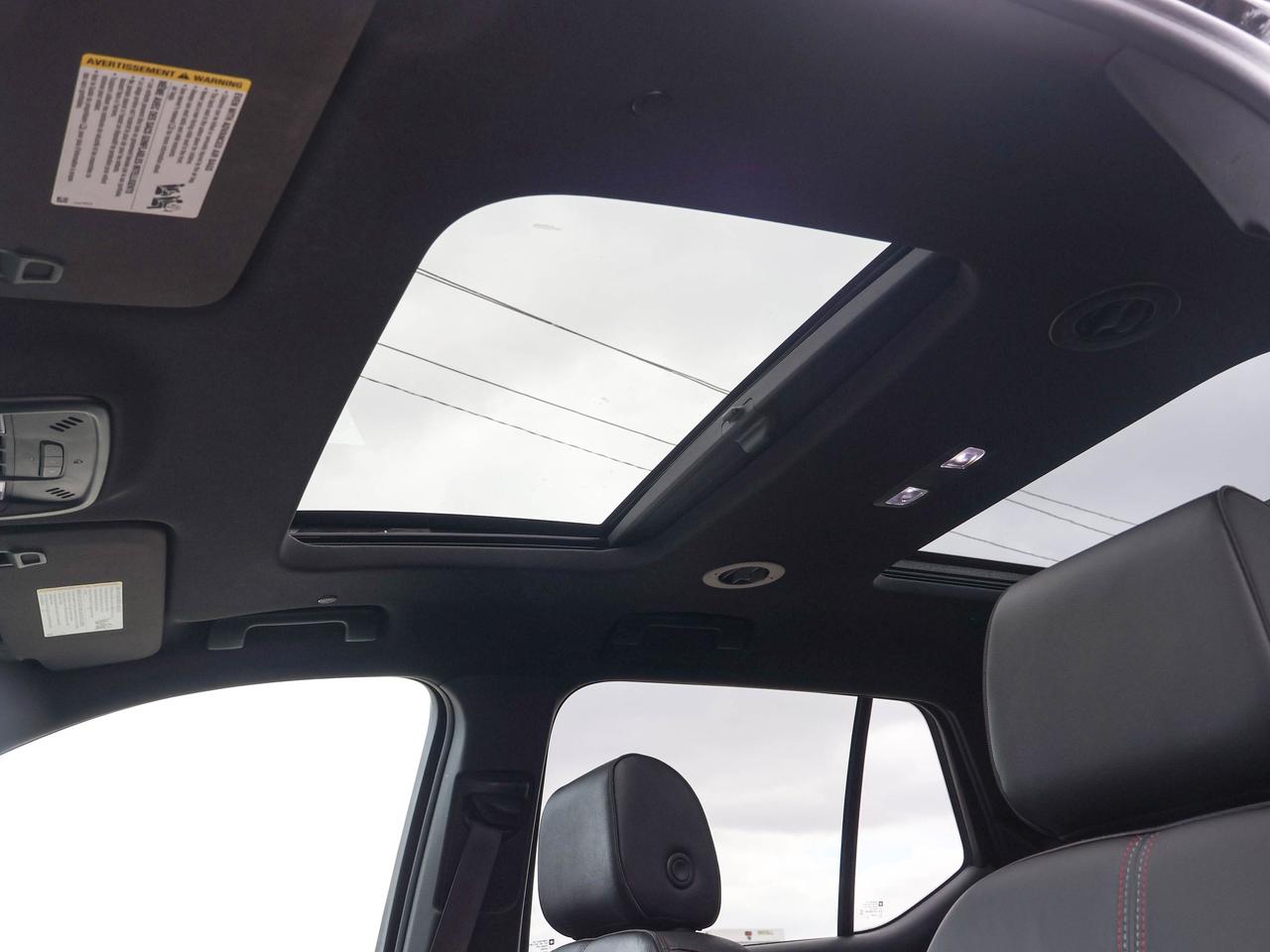 2023 Chevrolet Traverse RS Photo