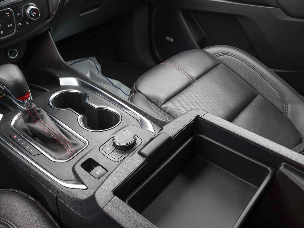 2023 Chevrolet Traverse RS Photo