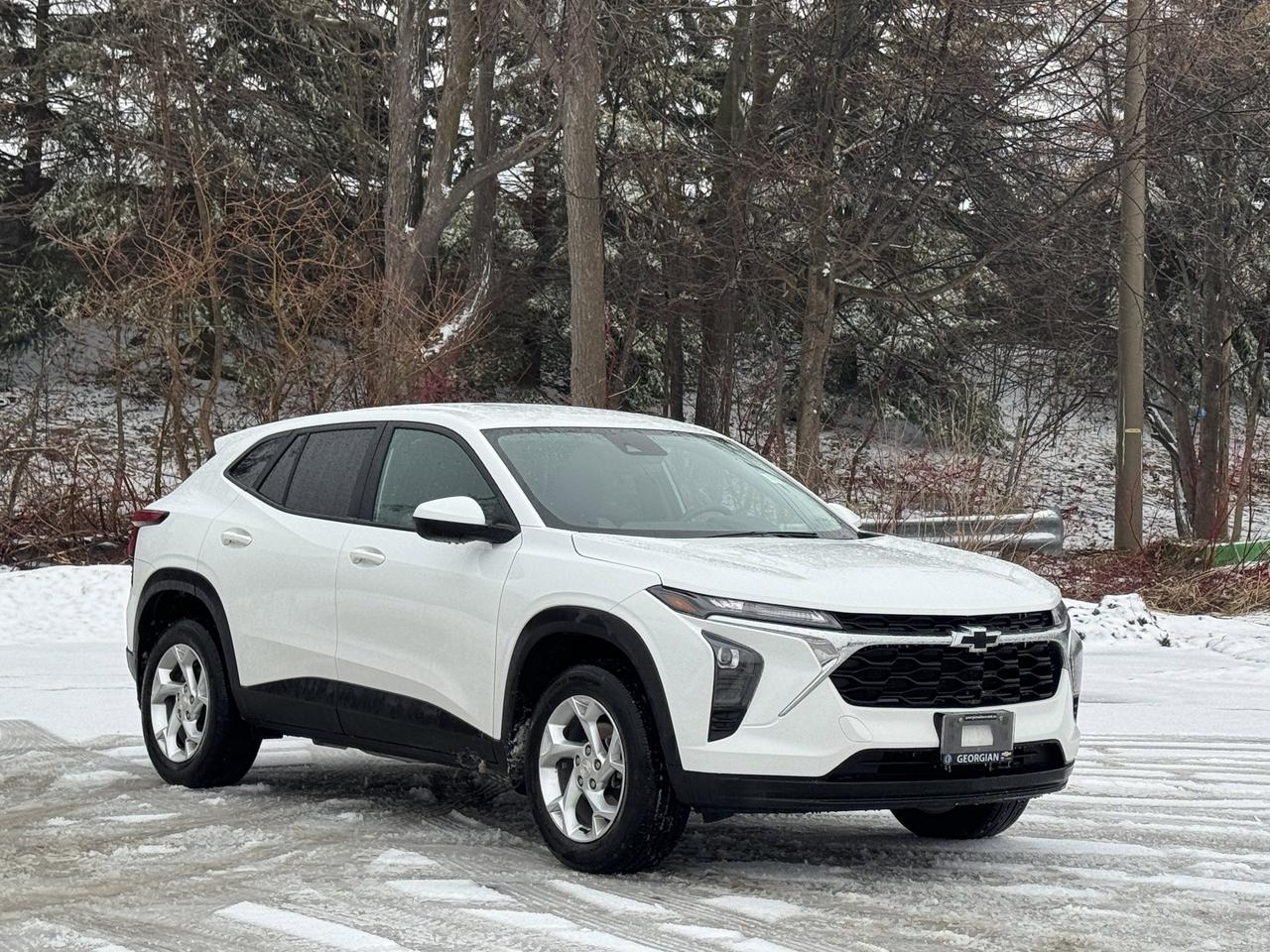 2025 Chevrolet Trax LS Photo