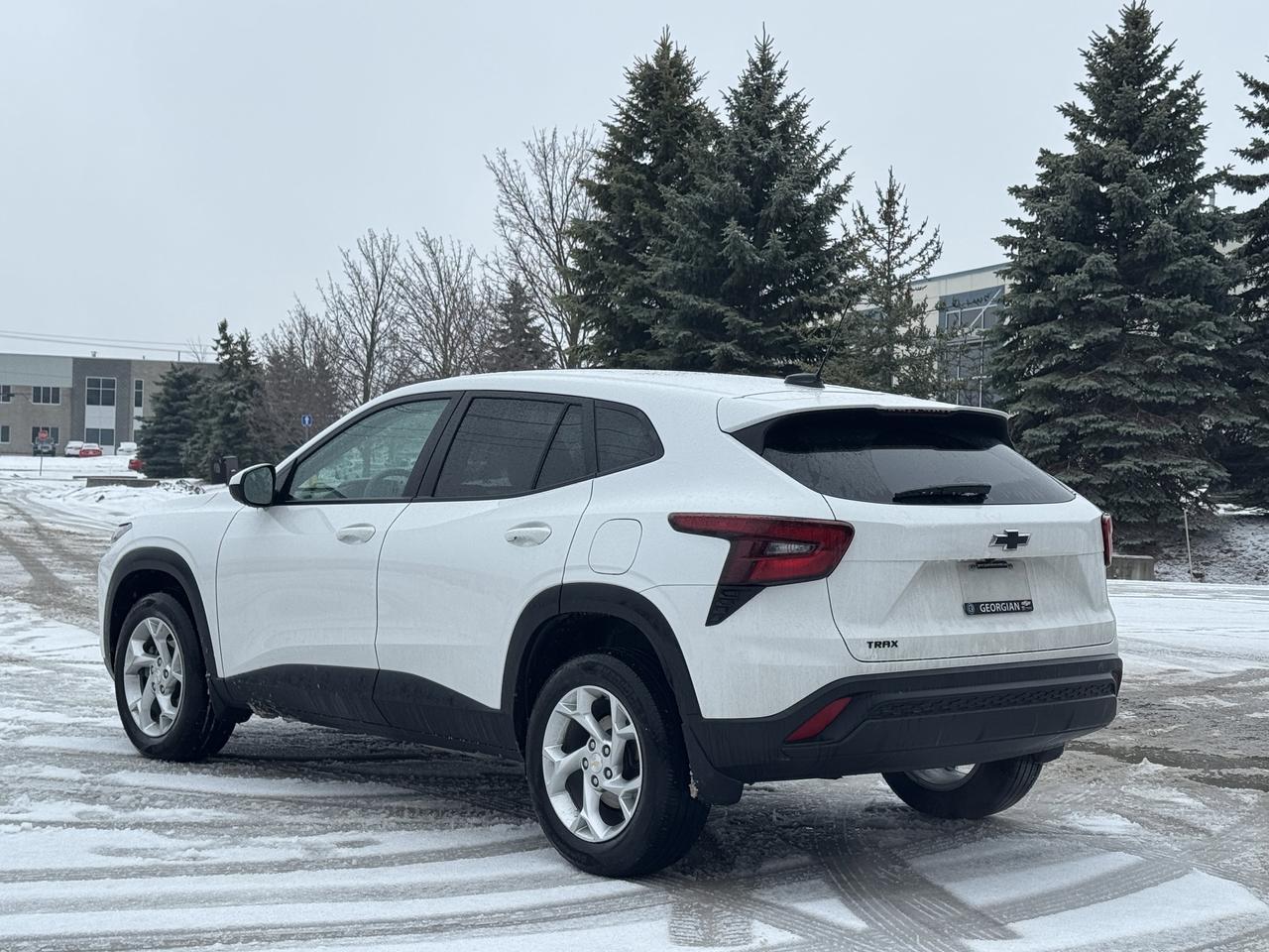 2025 Chevrolet Trax LS Photo