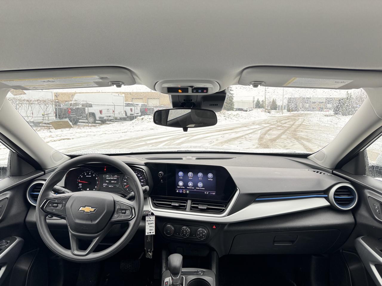 2025 Chevrolet Trax LS Photo