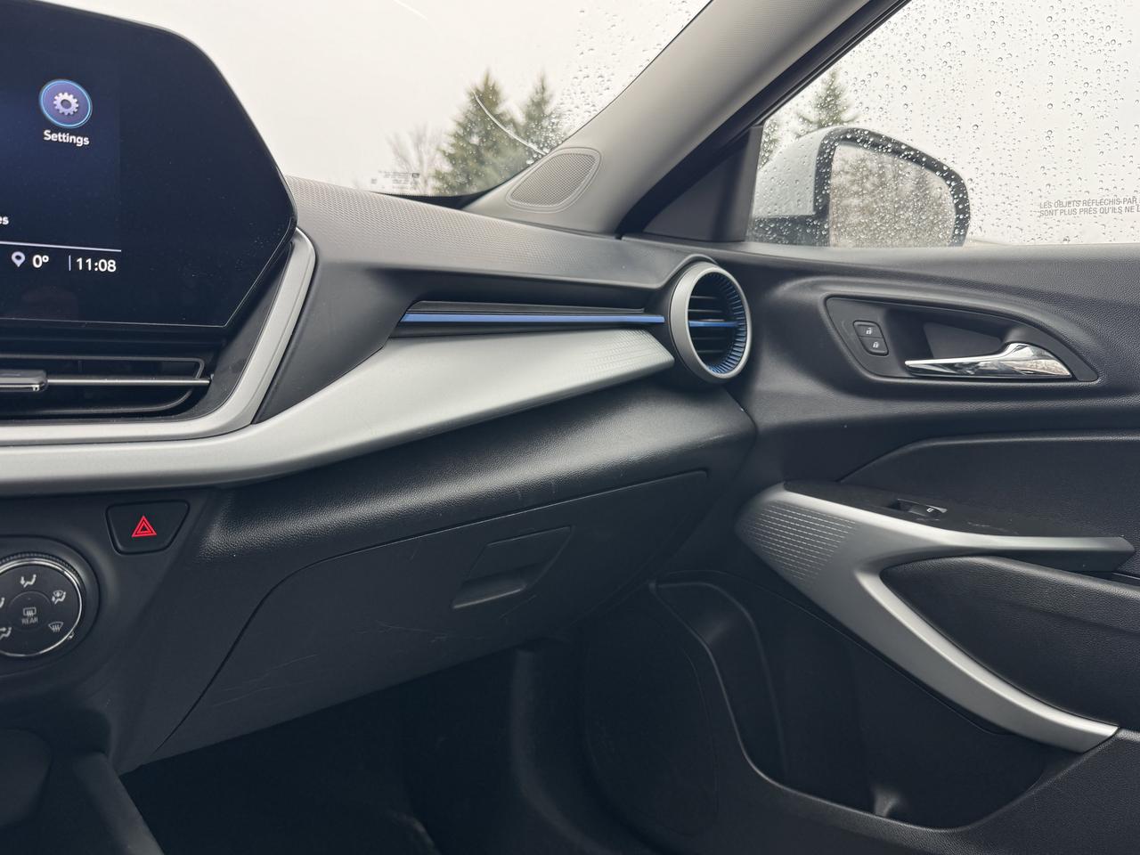 2025 Chevrolet Trax LS Photo