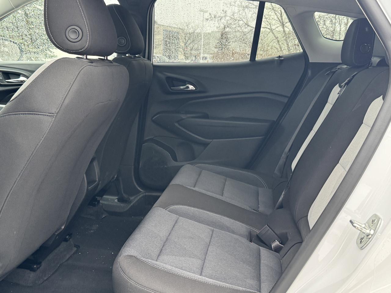 2025 Chevrolet Trax LS Photo