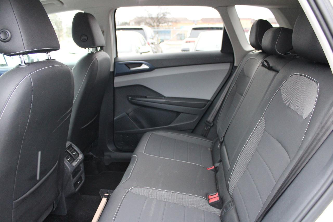 2024 Volkswagen Taos Comfortline Photo