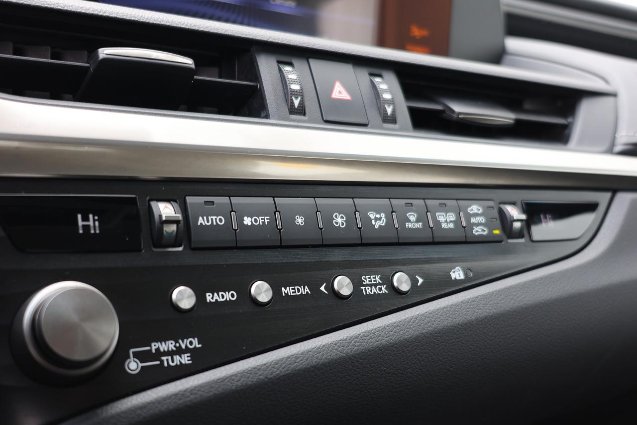 2021 Lexus ES ES250 AWD - LEATHER|SUNROOF|CAMERA|LANE ASSIST Photo