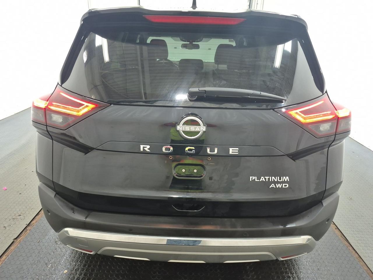 2023 Nissan Rogue Platinum Photo