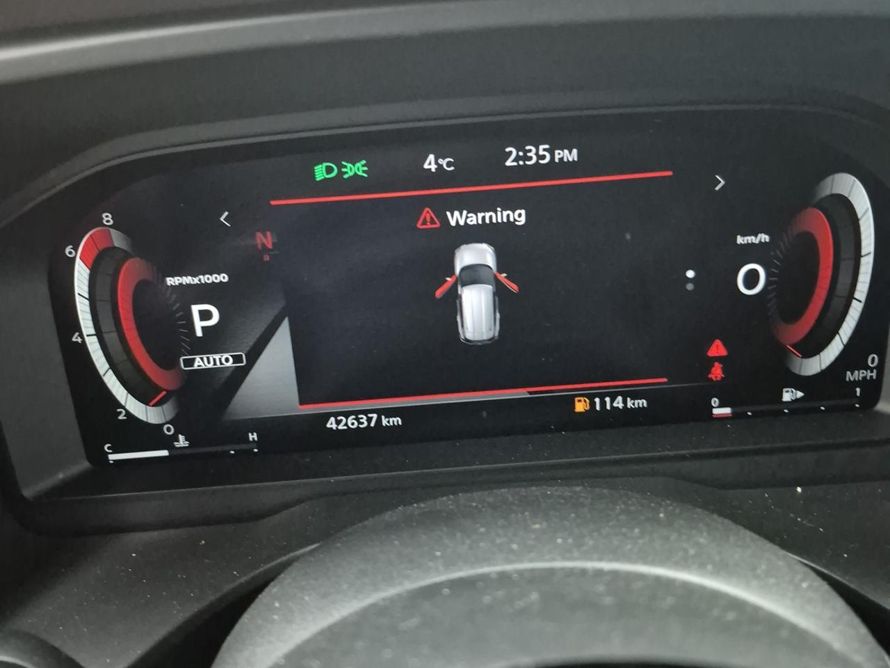 2023 Nissan Rogue Platinum Photo4