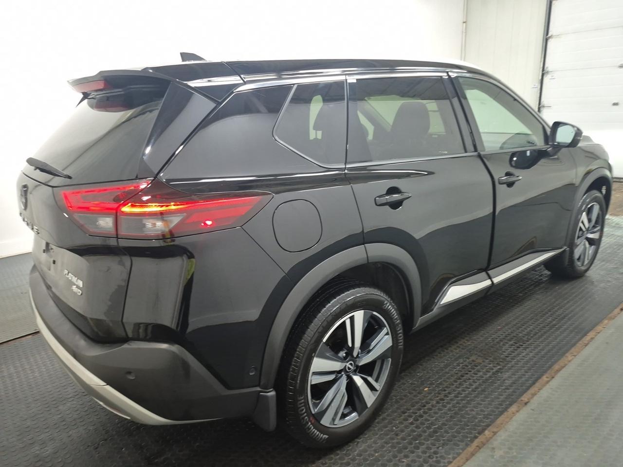 2023 Nissan Rogue Platinum Photo