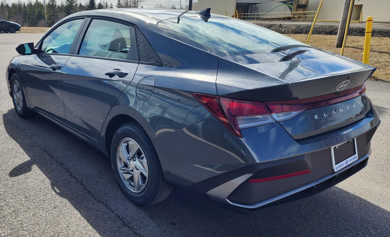 2026 Hyundai Elantra Essential Photo