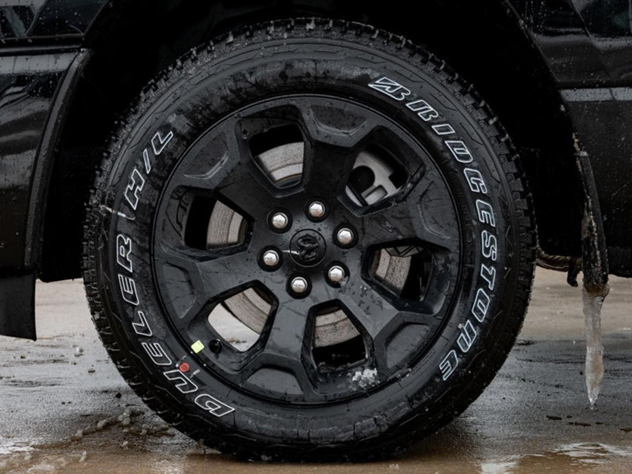 2026 RAM 1500 SPORT Photo