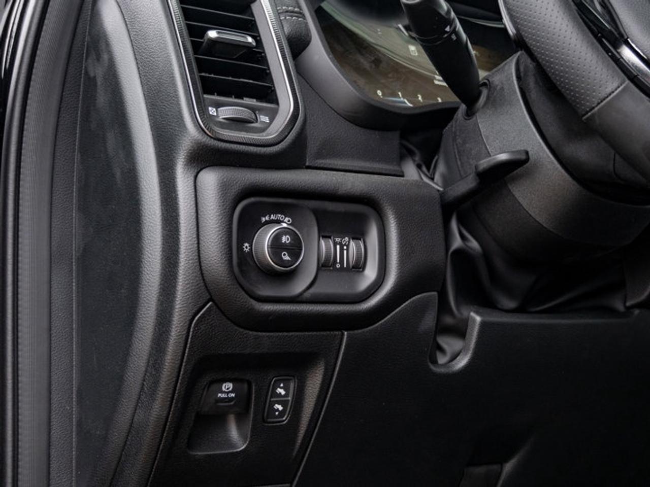 2026 RAM 1500 SPORT Photo