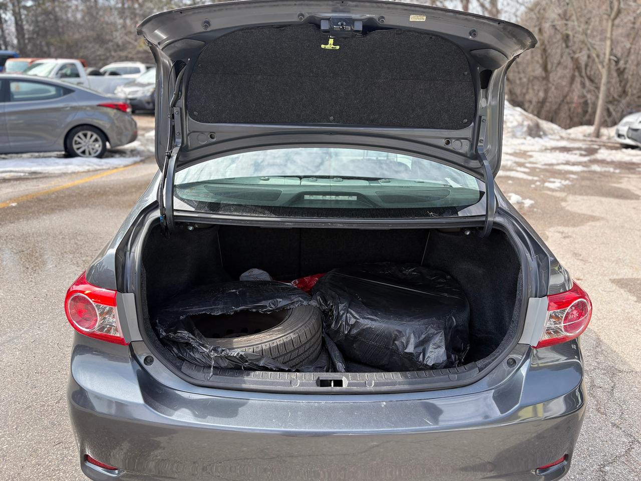 2011 Toyota Corolla AUTOMATIC,LOCAL CAR,$8888,SAFETY+WARRANTY INCLUDED Photo