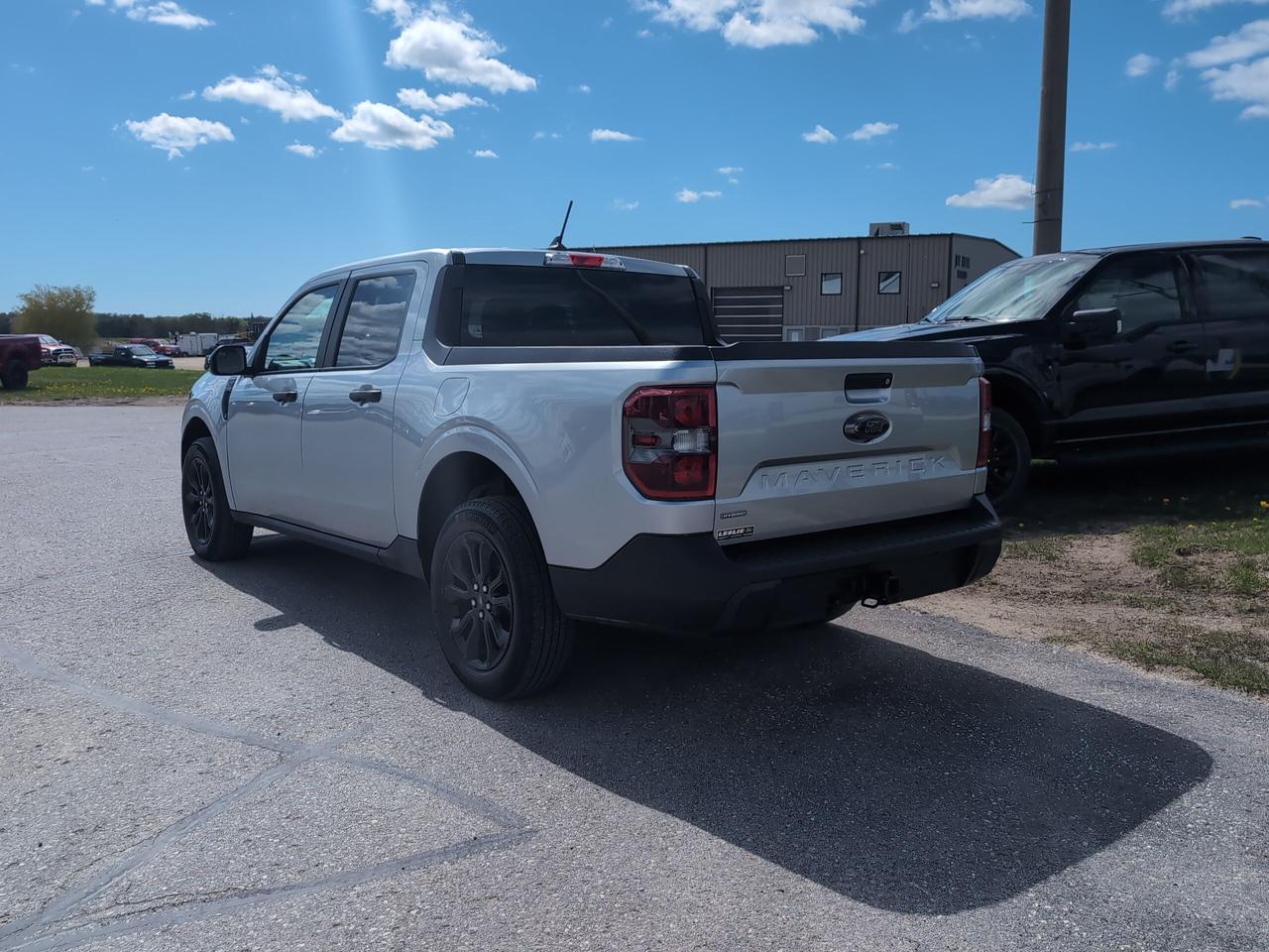 2024 Ford Maverick HYBRID XLT FWD Photo3