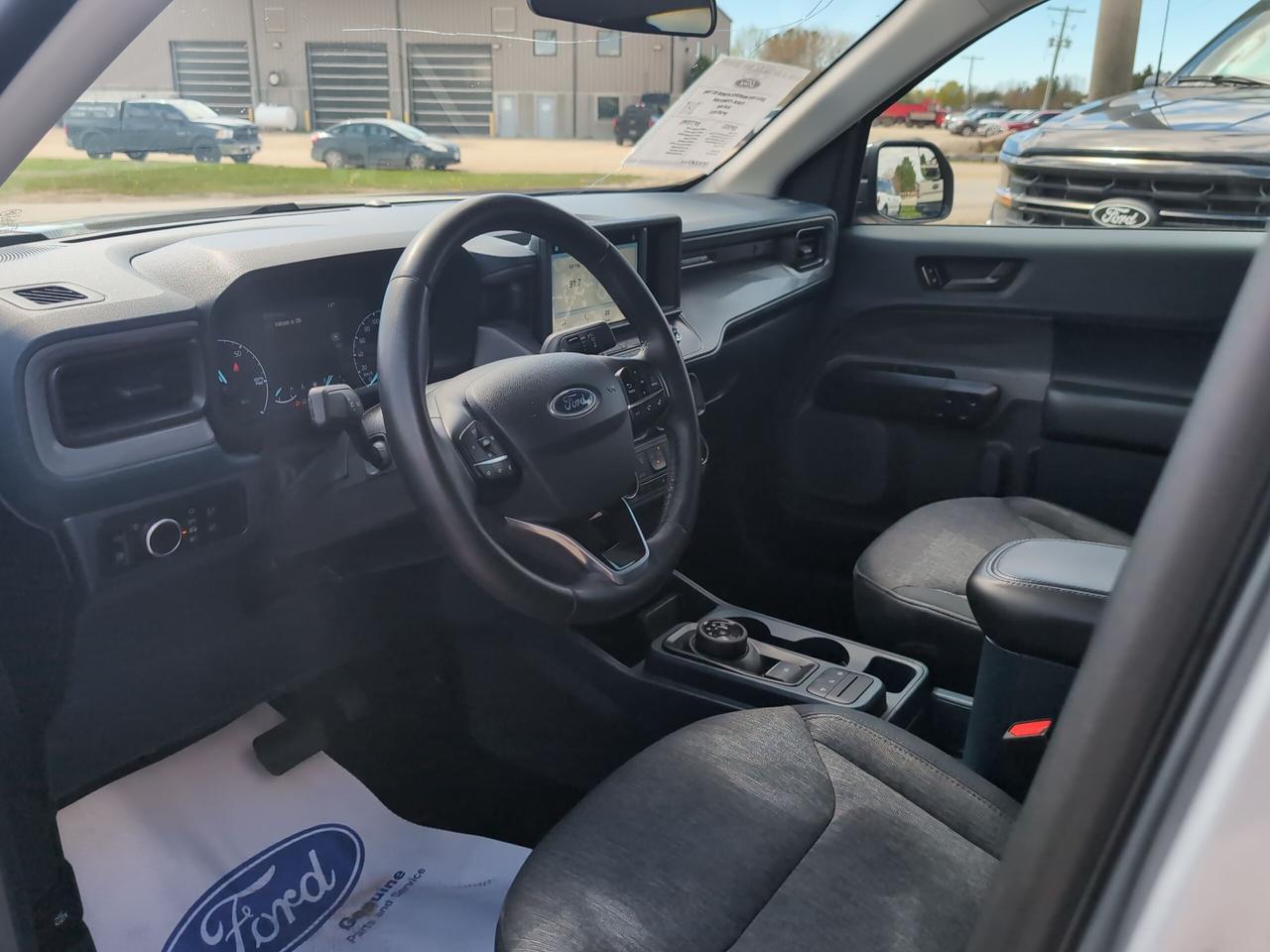 2024 Ford Maverick HYBRID XLT FWD Photo