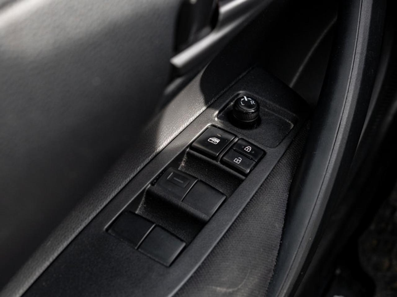 2023 Toyota Corolla Hybrid LE Photo