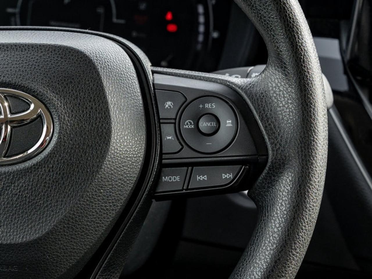 2023 Toyota Corolla Hybrid LE Photo