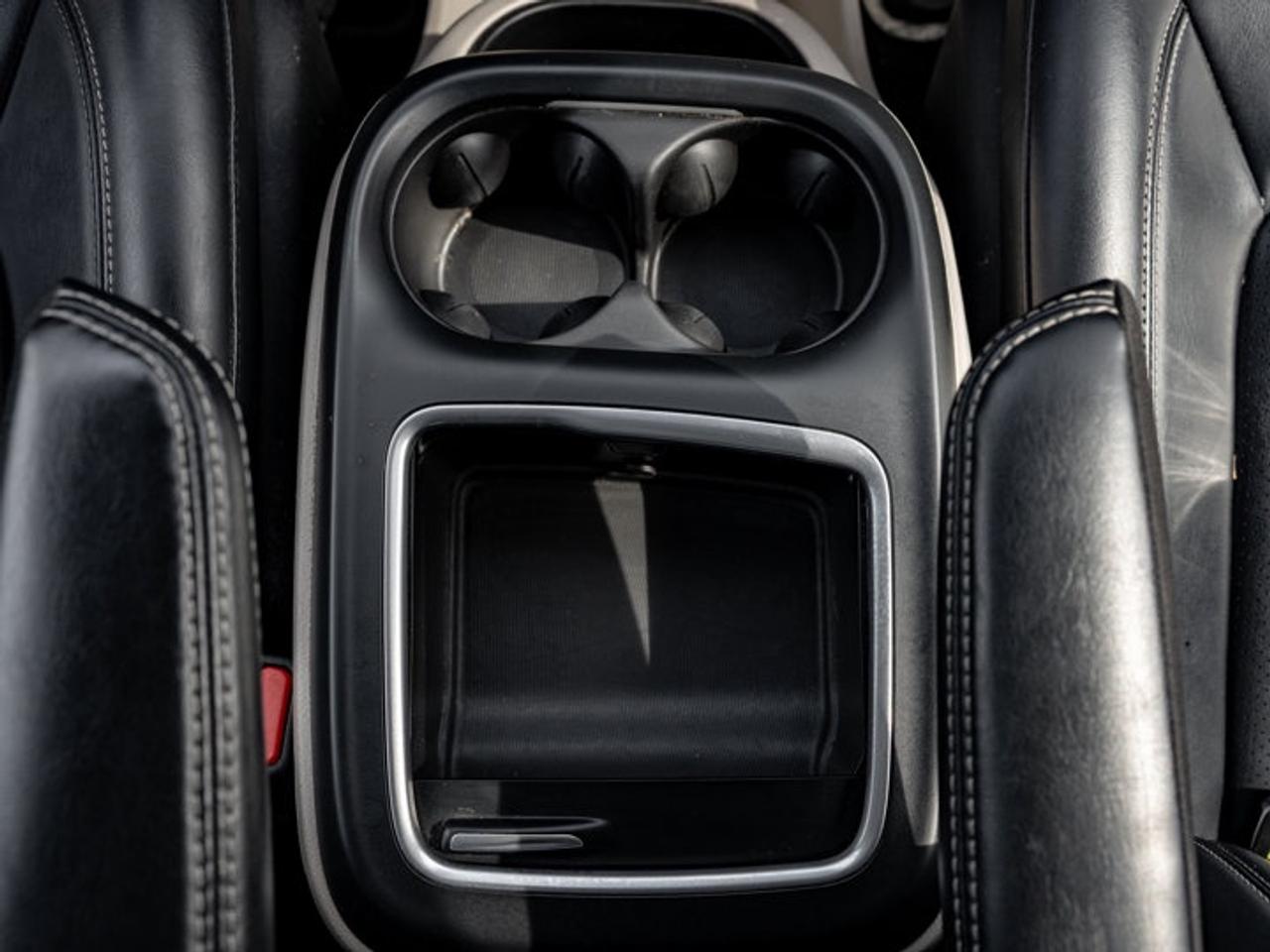 2023 Chrysler Pacifica Touring L Photo