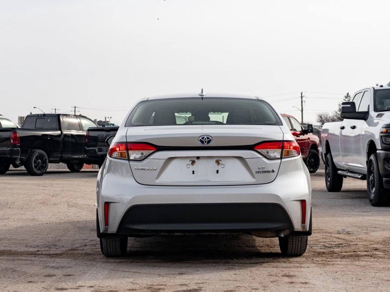 2023 Toyota Corolla Hybrid LE Photo