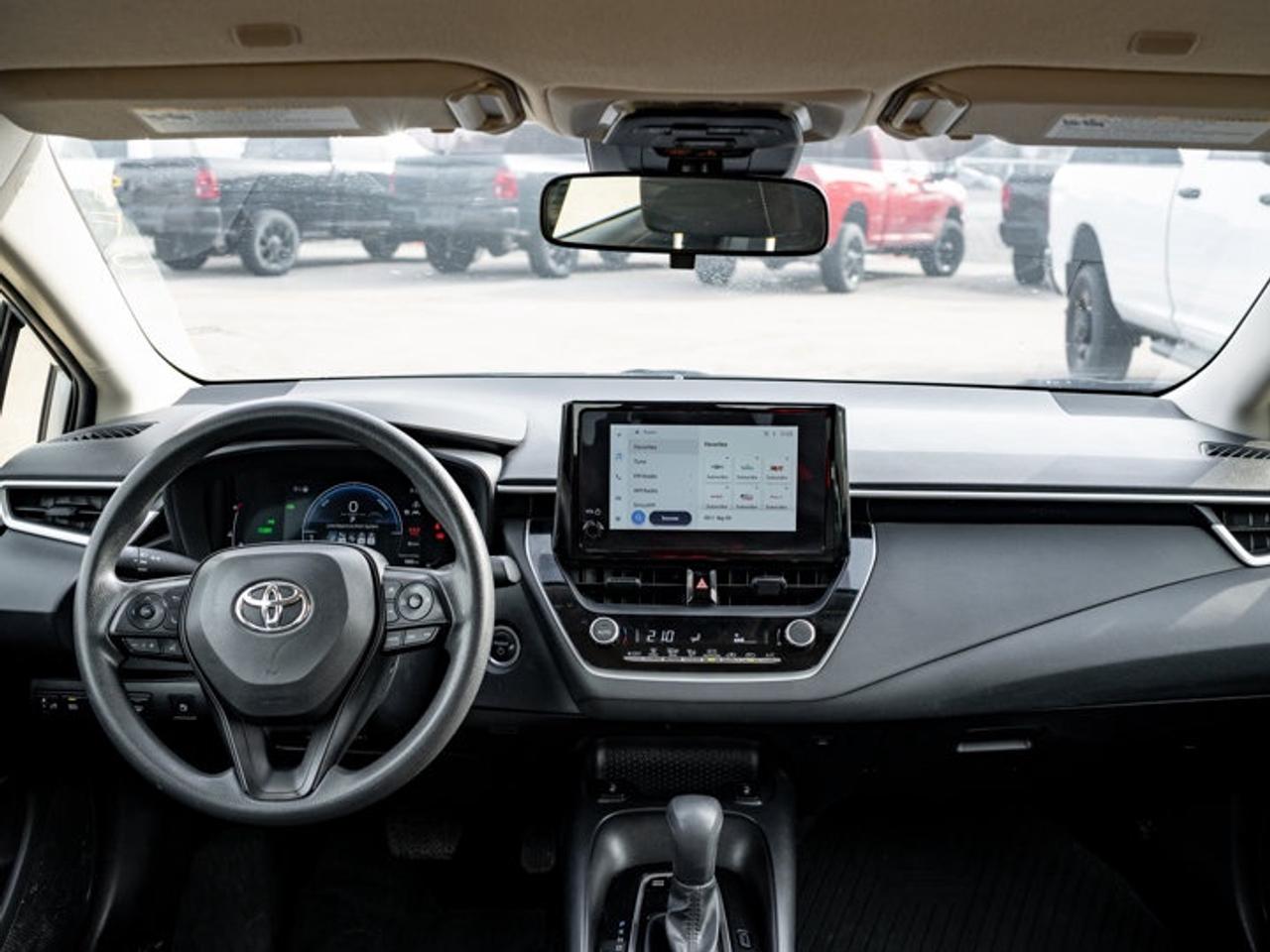 2023 Toyota Corolla Hybrid LE Photo