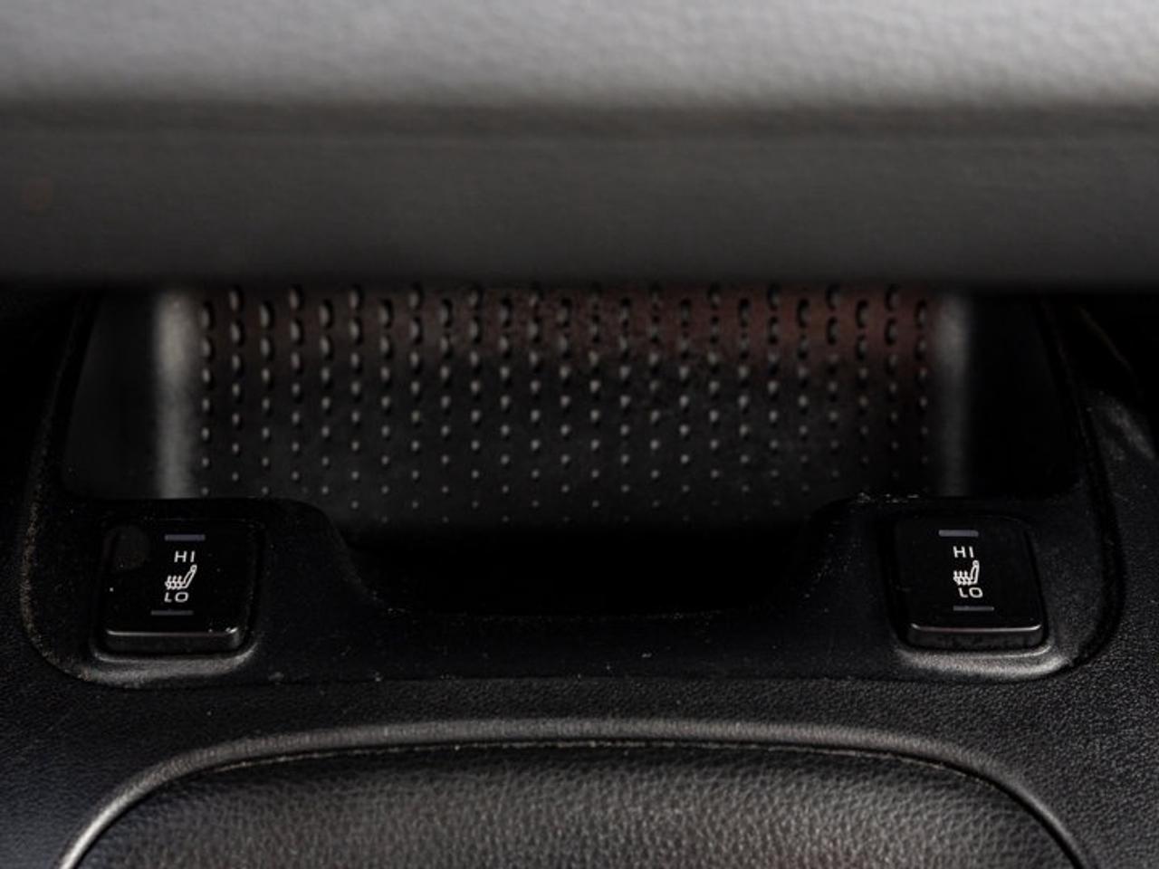 2023 Toyota Corolla Hybrid LE Photo