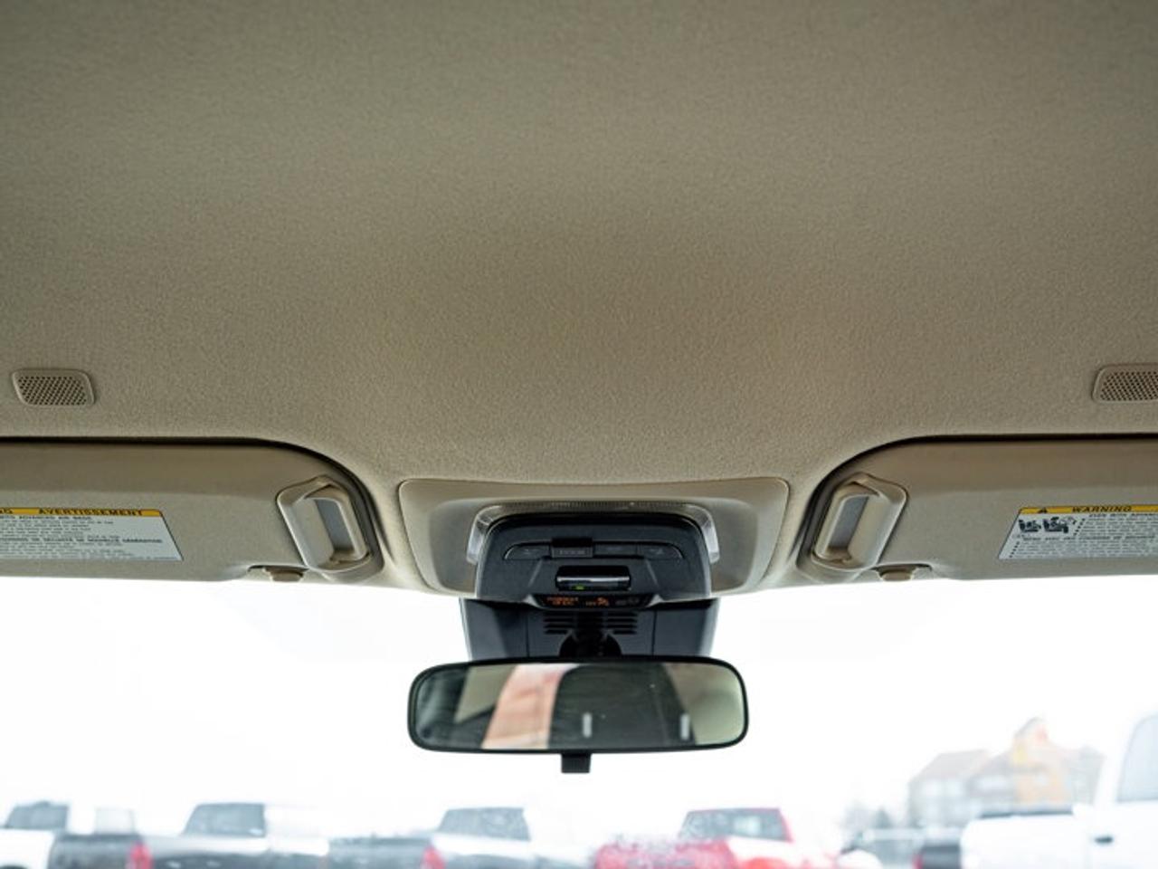 2023 Toyota Corolla Hybrid LE Photo