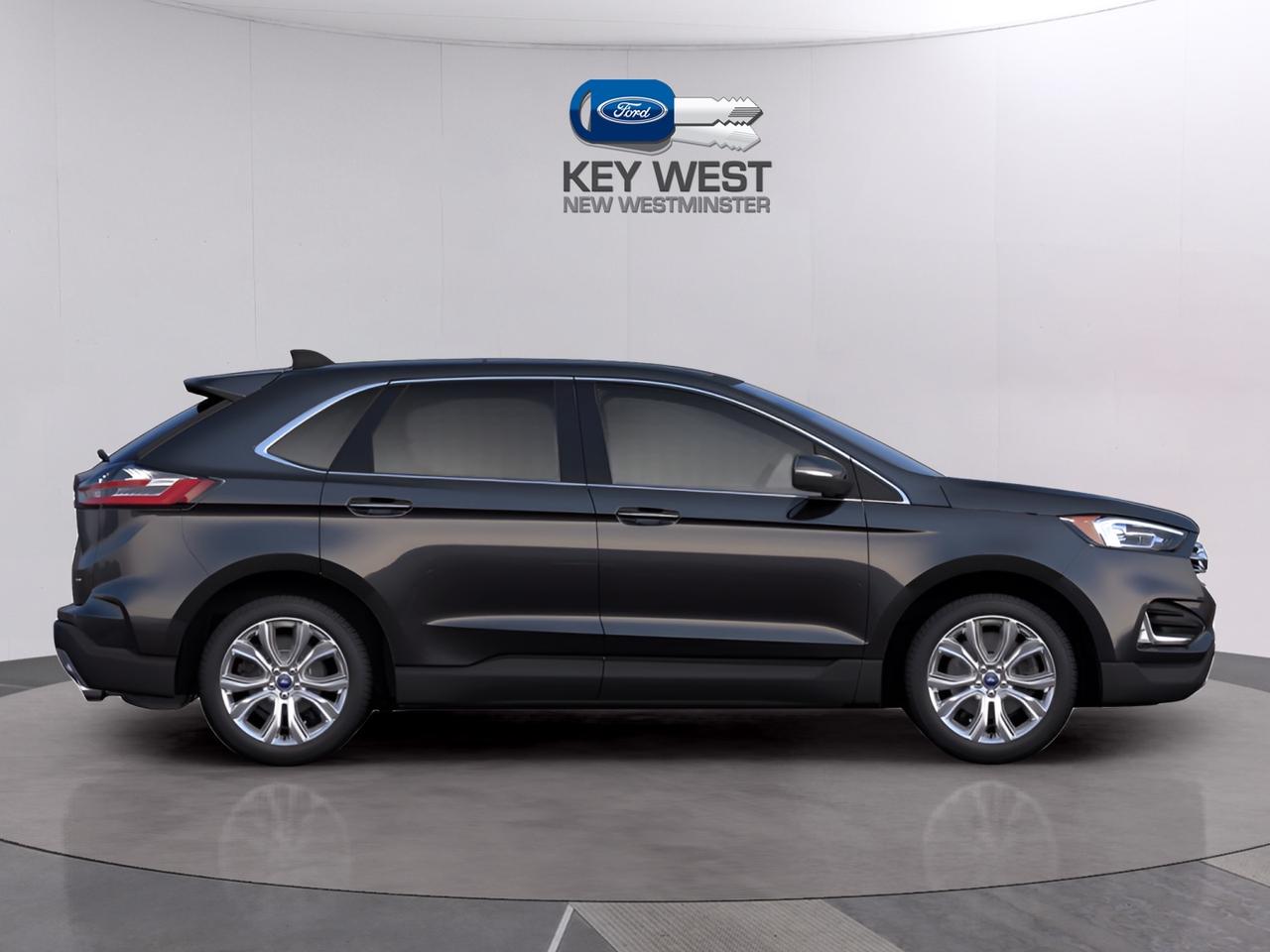 2024 Ford Edge Titanium Photo3