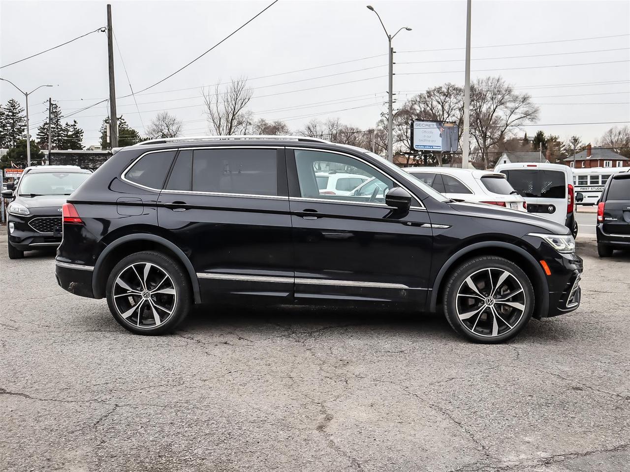 2022 Volkswagen Tiguan  Photo3