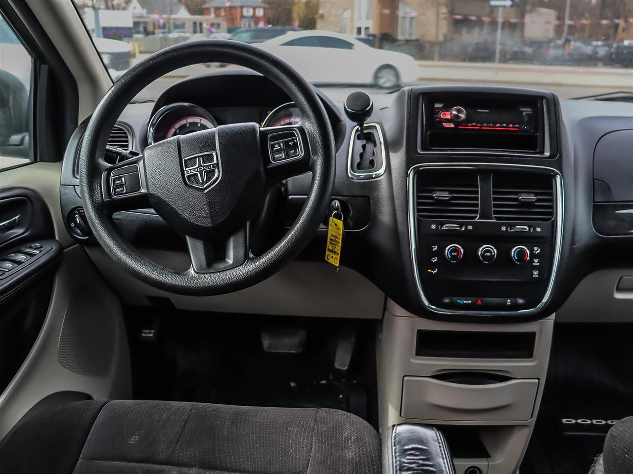 2013 Dodge Grand Caravan  Photo4