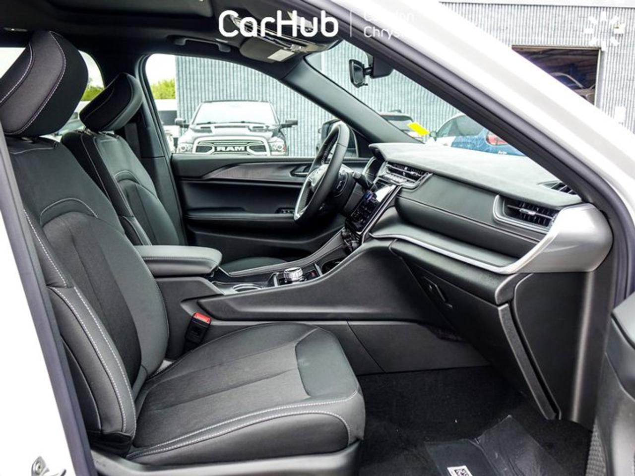 2026 Jeep Grand Cherokee L Laredo X 6 Passanger Sunroof Blind Spot Remote Start Lane Assist Photo
