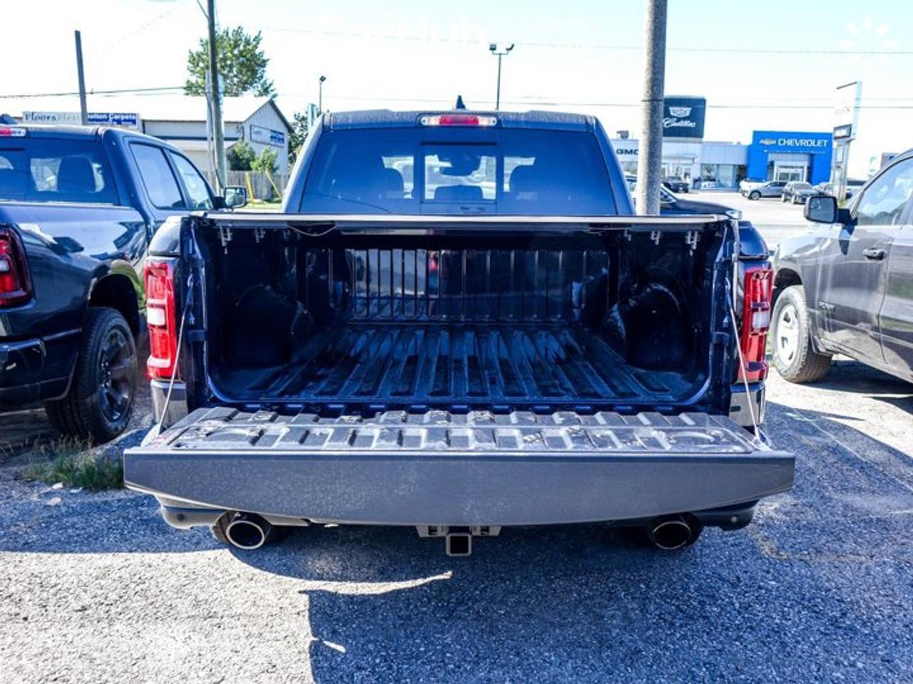 2026 RAM 1500 Sport Crew Cab 5'7" Box 5.7L HEMI V8 with eTorque DUAL-PANE PANORAMIC SUNROOF | STEEL SPORT HOOD | $6,235 IN FACTORY OPTIONS Photo