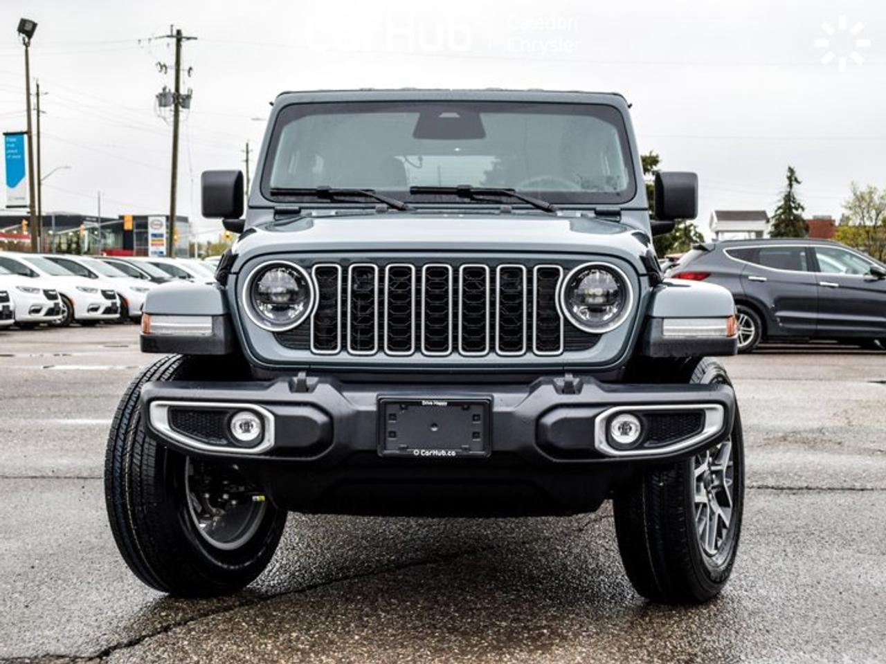 2026 Jeep Wrangler Sahara 4 Door Freedom 12.3"Displat Heated Front Seats Alloy Rims Photo