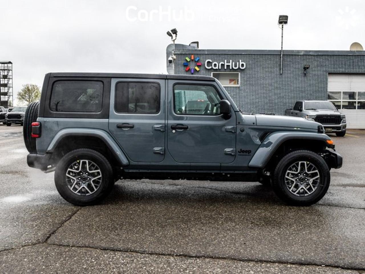 2026 Jeep Wrangler Sahara 4 Door Freedom 12.3"Displat Heated Front Seats Alloy Rims Photo