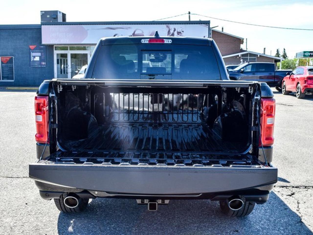2026 RAM 1500 Laramie 4x4 Crew Cab 5'7" Box Pano Sunroof 14.4"Display 20"Alloy RimsLeather Photo