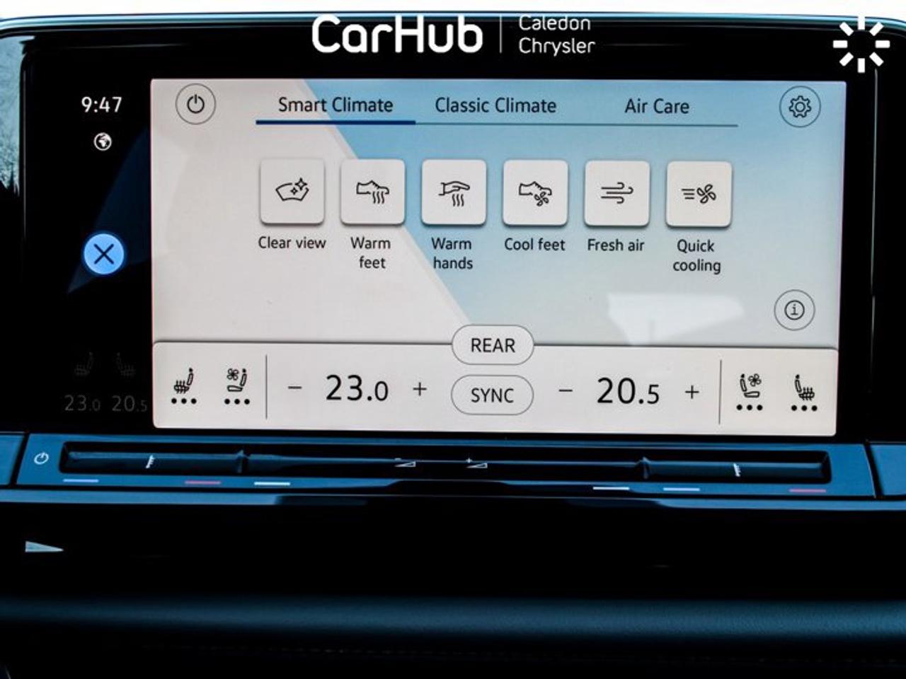 2025 Volkswagen Atlas Peak Edition AWD 7 Seater 12" Display Ventilated Front Seats R-Start Photo