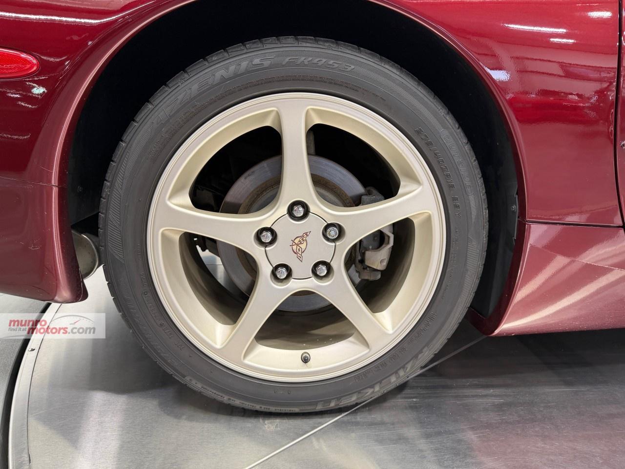 2003 Chevrolet Corvette 2dr Convertible Photo