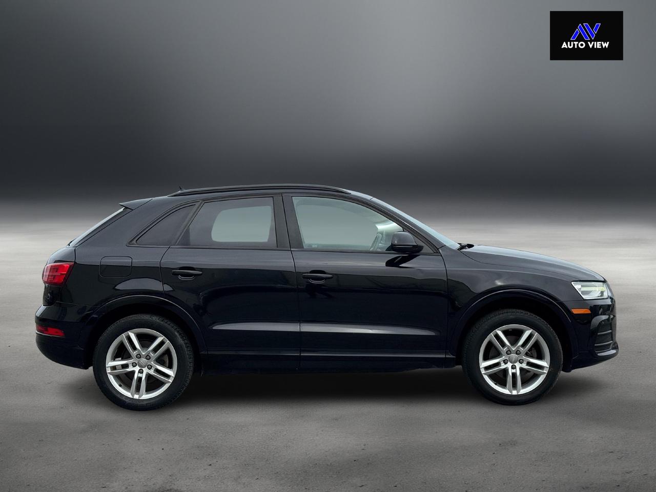 2016 Audi Q3 Quattro Komfort **ALL WHEEL DRIVE** Photo4