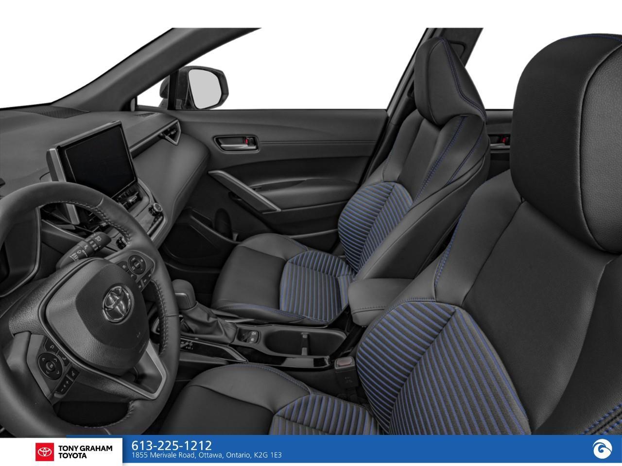 2024 Toyota Corolla Cross Hybrid XSE Photo