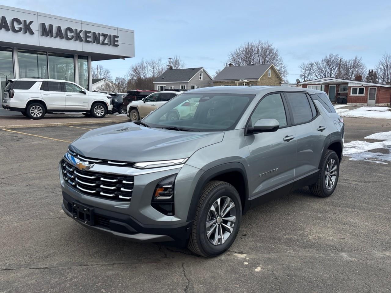 2026 Chevrolet Equinox LT Photo4