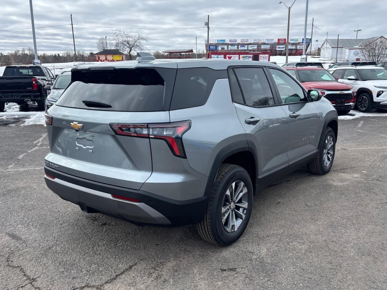 2026 Chevrolet Equinox LT Photo