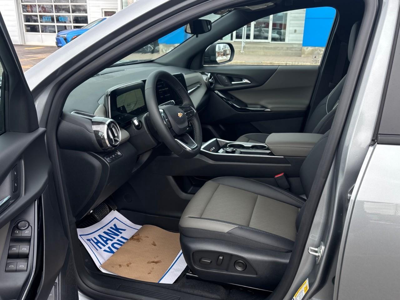 2026 Chevrolet Equinox LT Photo