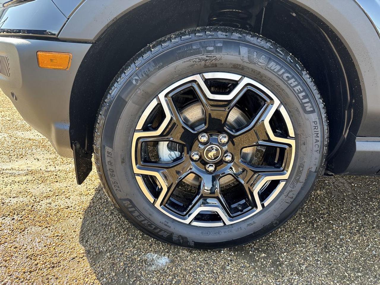 2026 Ford Bronco Sport Outer Banks 300A Photo2