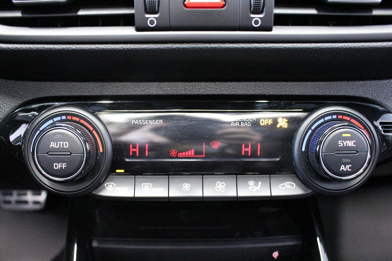 2024 Kia Forte GT Limited HEATED SEATS/VENTILATED SEATS - NAVIGATION - HARMAN KARDON AUDIO Photo