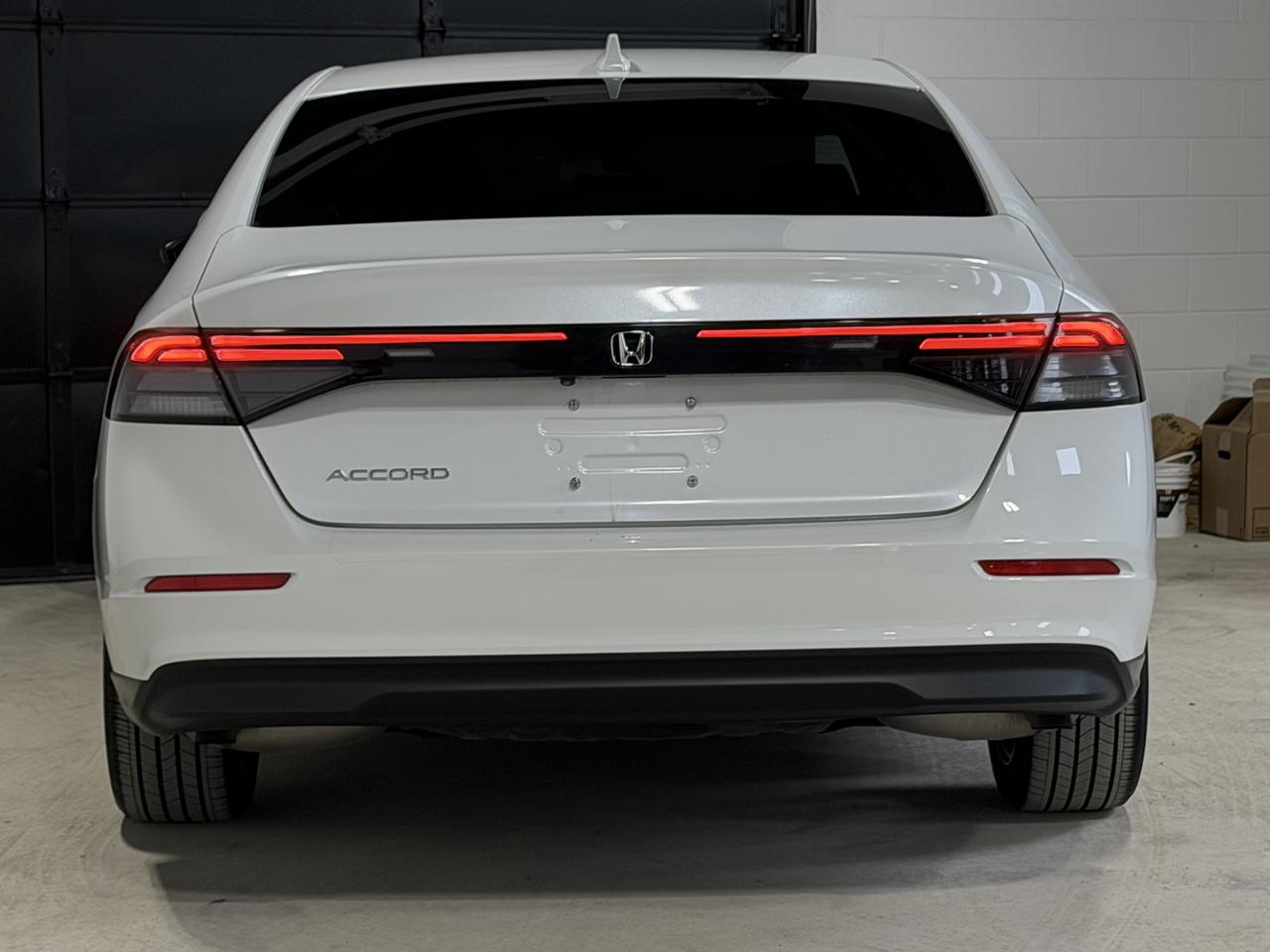 2023 Honda Accord EX Photo3