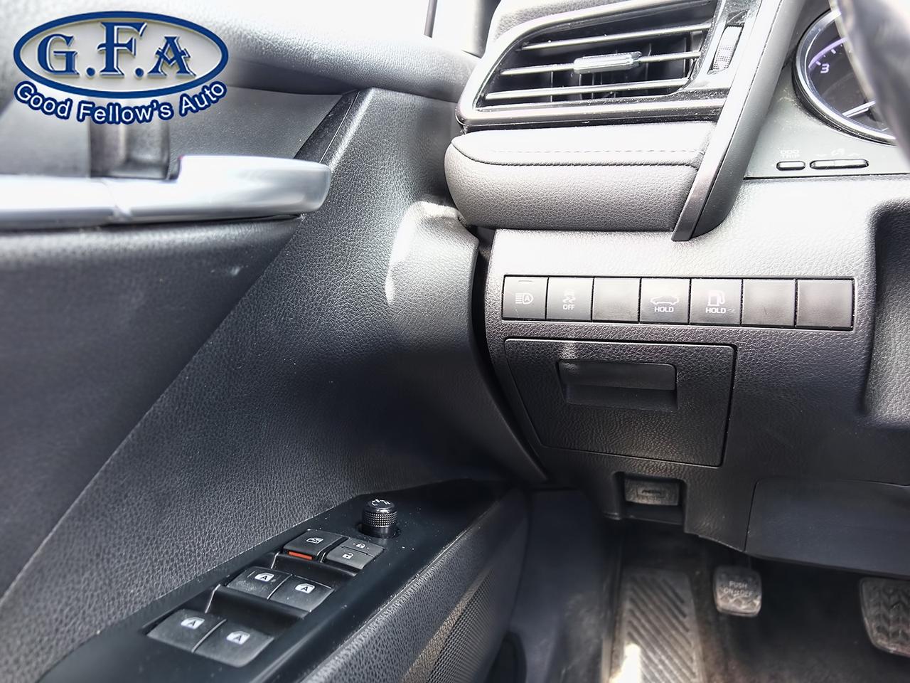 2019 Toyota Camry SE MODEL, HEATED SEATS, POWER SEATS, REARVIEW CAME Photo18