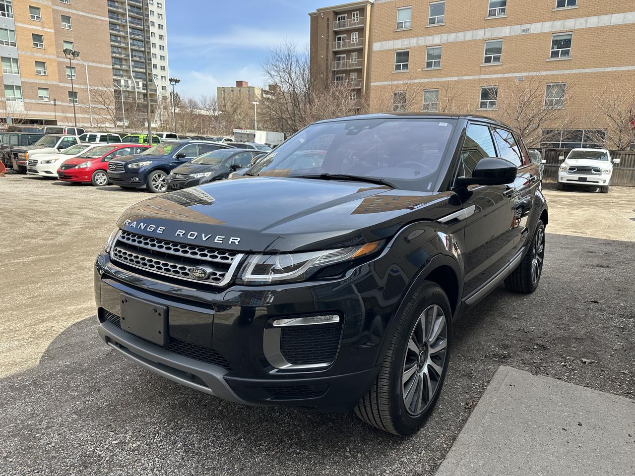 2016 Land Rover Range Rover Evoque HSE Photo