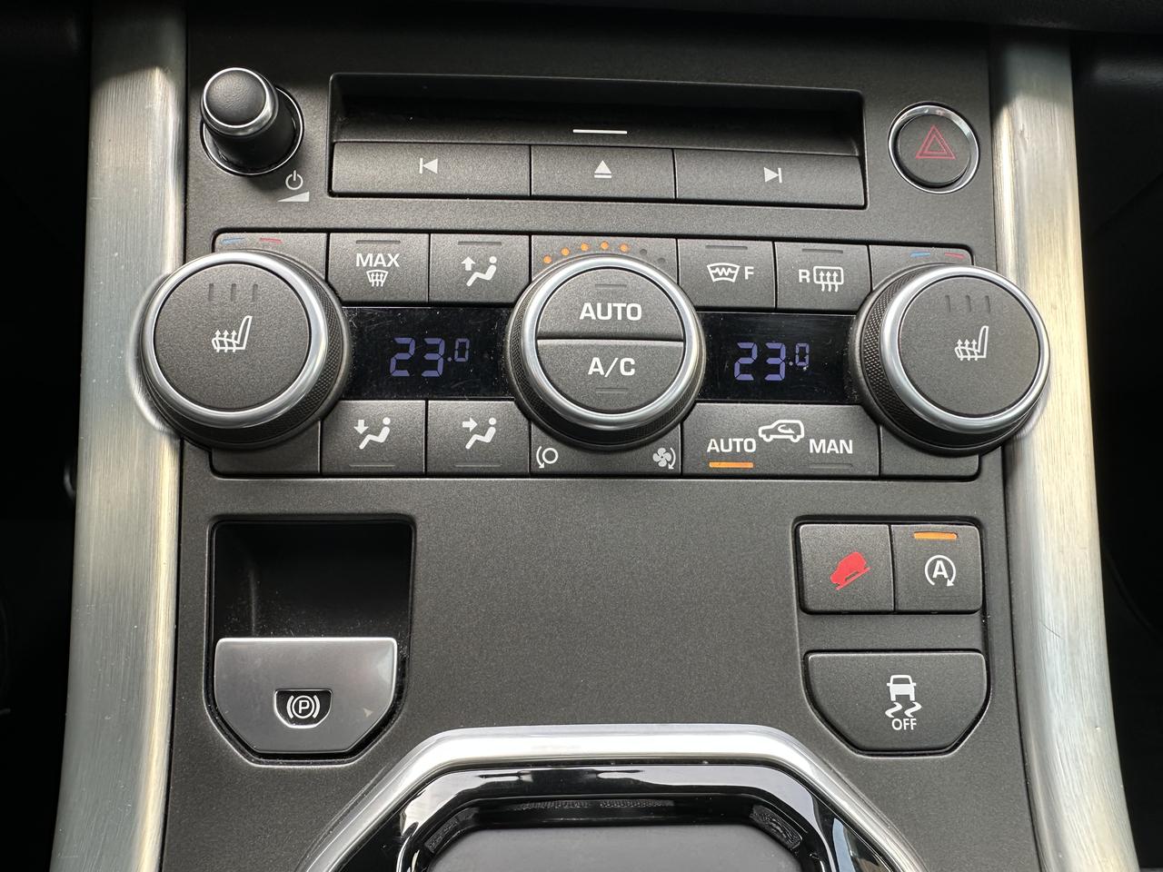 2016 Land Rover Range Rover Evoque HSE Photo