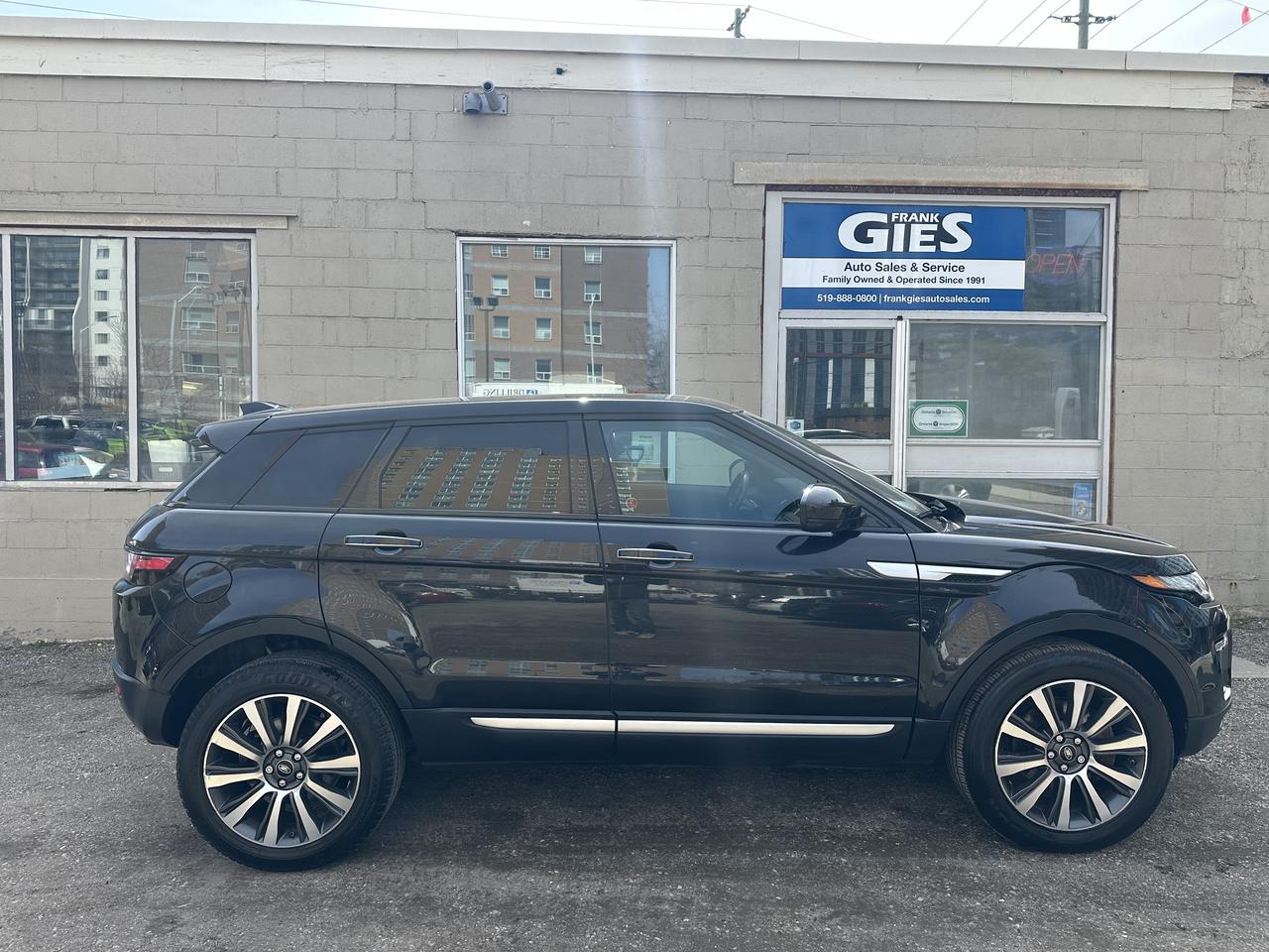 2016 Land Rover Range Rover Evoque HSE Photo3