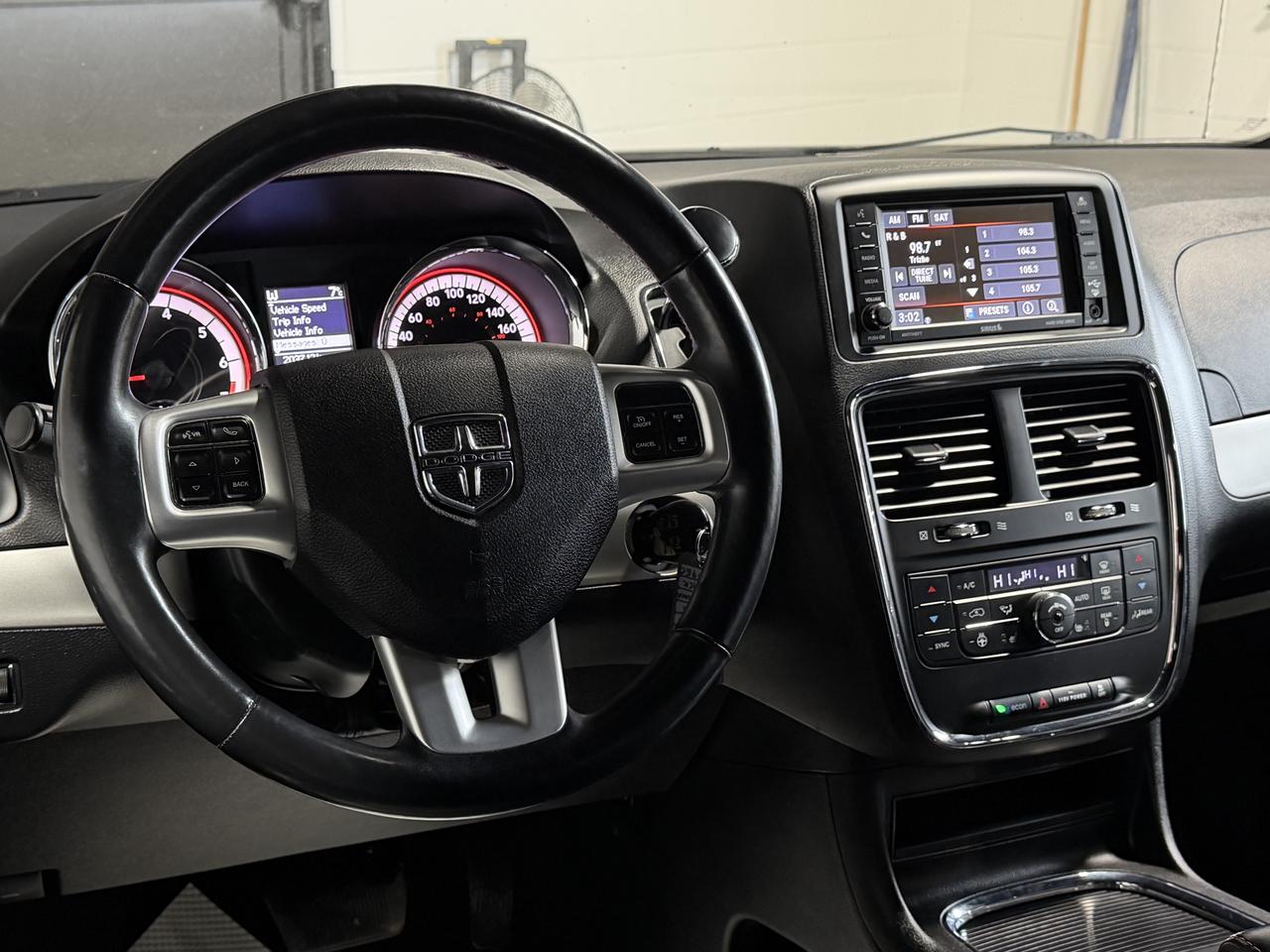 2019 Dodge Grand Caravan GT Photo